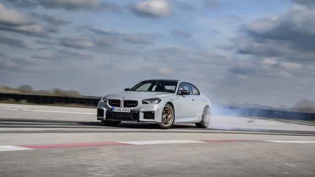BMW M2 CS Unveiled (5)