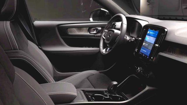 XC40 Black Edition Launched