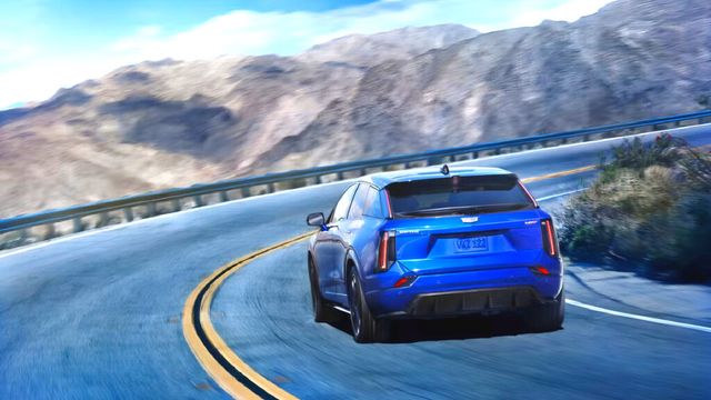 Cadillac Optiq-V Revealed (5)