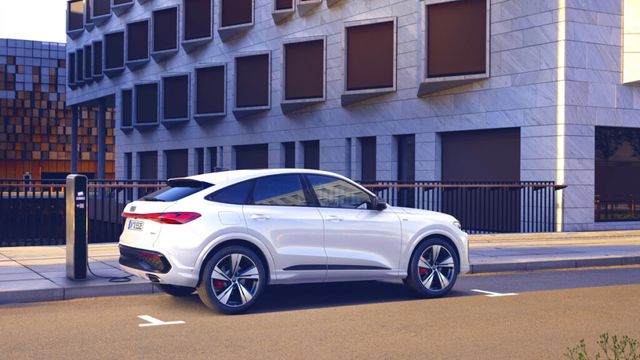 Audi Q5 e-Hybrid unveiled