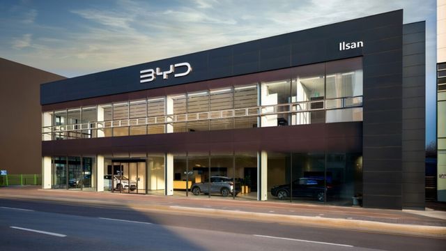 BYD SEAL EXHIBITION (7)