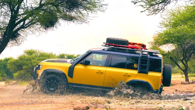 Defender Trophy Edition