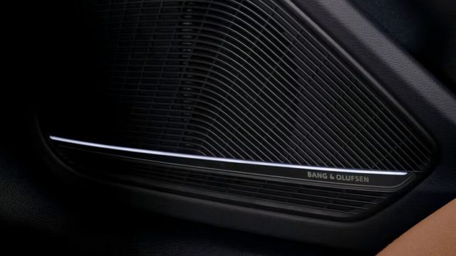 Audi Dolby MOU Signs (3)