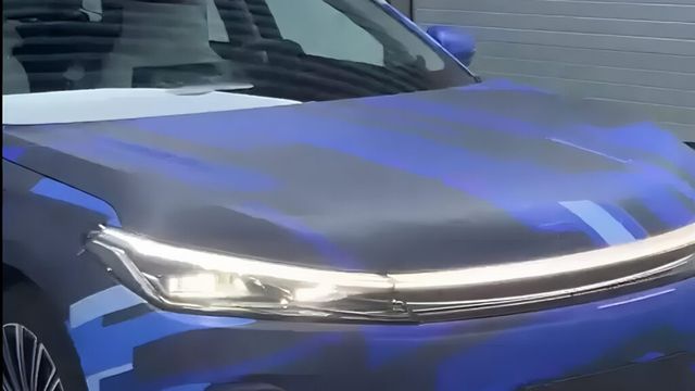 Geely Motor launches Galaxy A7 (4)