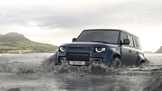 Land Rover unveils new Defender (3)