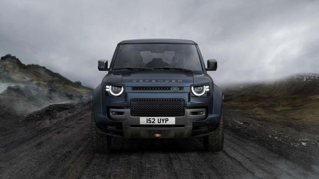 Land Rover unveils new Defender (5)