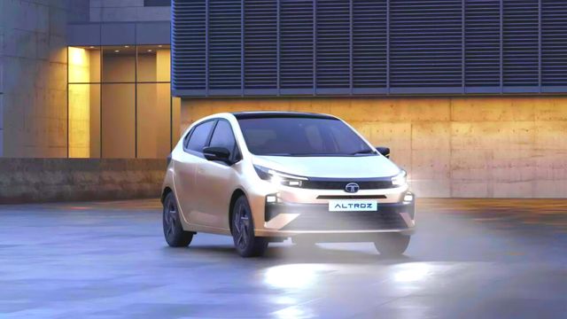 Tata 2025 Altroz launched (2)