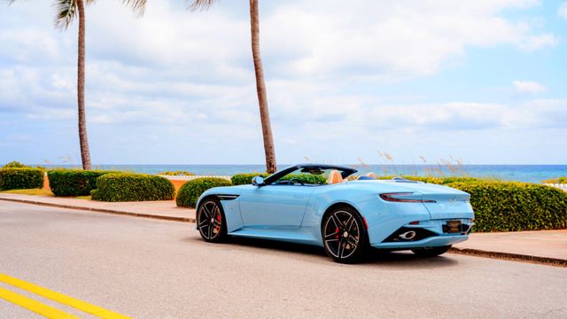 db12 volante palm beach