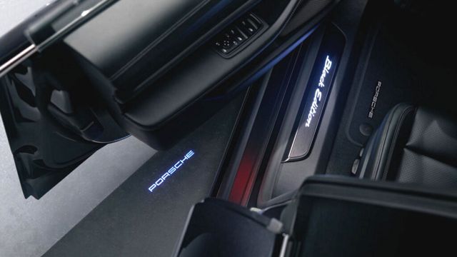 Taycan Cayenne Black Edition (5)