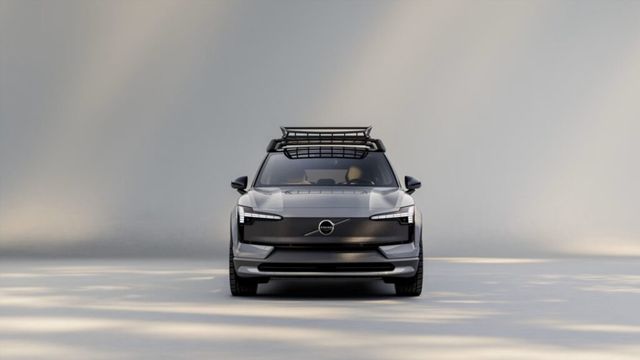 Volvo EX30 Cross Country (2)