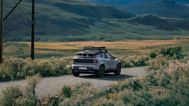 Volvo EX30 Cross Country (7)