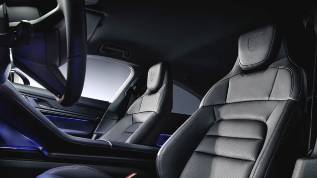 Taycan Cayenne Black Edition (7)