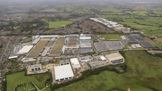 Change Bentley emblem (4)