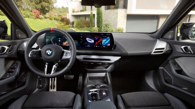 BMW launches two new cars (3)