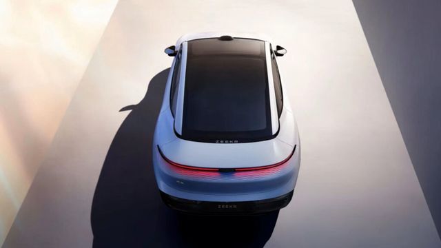 Zeekr 007 900V Architecture (5)