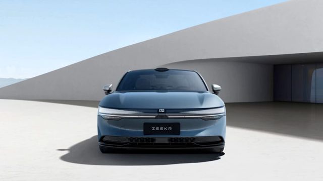 Zeekr 007 900V Architecture (2)