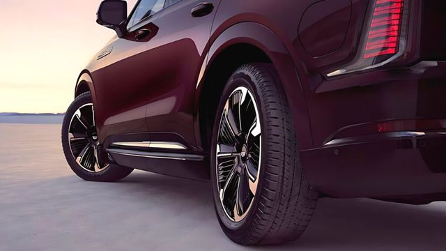 Cadillac Lyric Escalade Discount