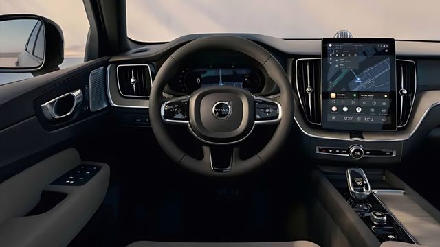 Volvo XC60T8 Test Drive (3)