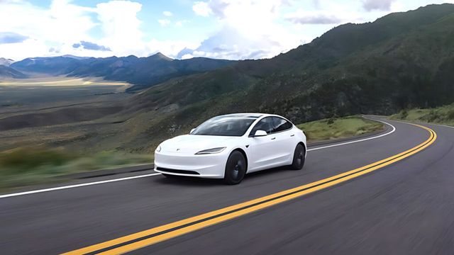 ev-price-war-intensifies-tesla-benz-price-cuts (2)