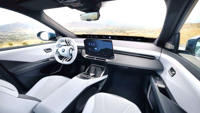 bmw-ix3-global-7-awards-805km-range-q3-launch-korea (4)