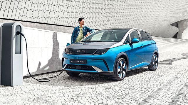 tesla-reclaims-top-spot-with-price-cut-february-2026 (7)