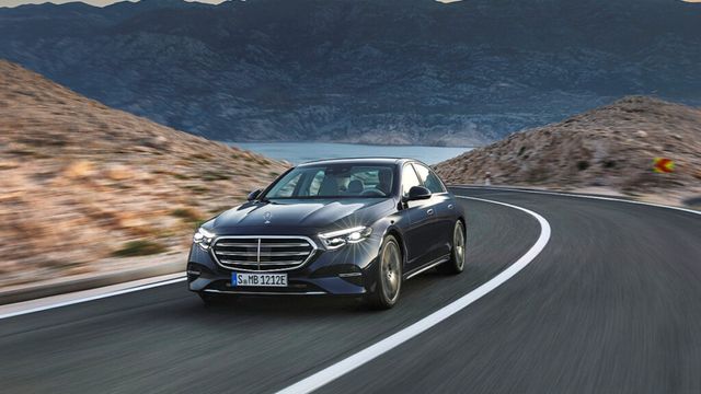 tesla-reclaims-top-spot-with-price-cut-february-2026 (5)