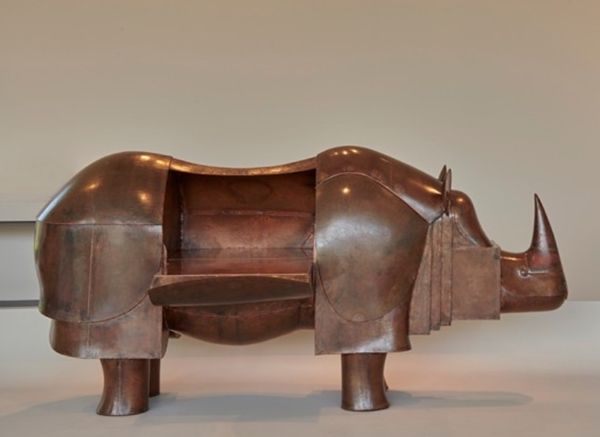 ▲ 프랑수아 자비에 라란, 코뿔소 술장, 2005