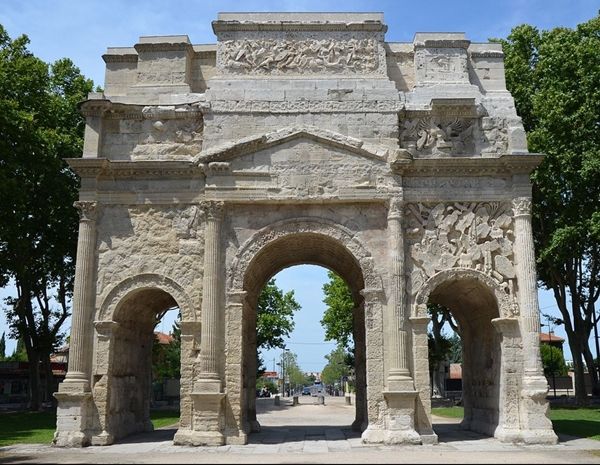 ▲ 오랑주 개선문