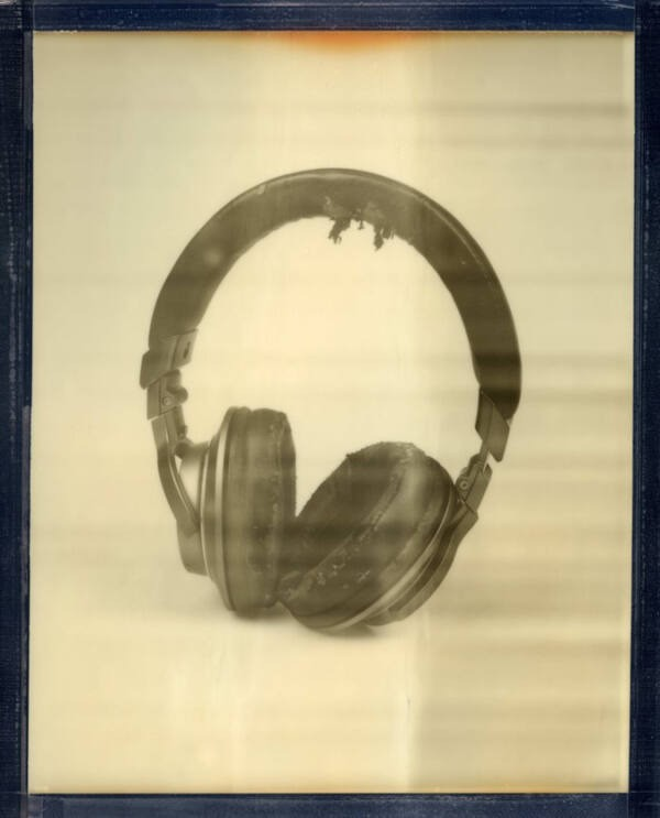 ▲ 김명중 작가 작품 ‘22세기 유물 93호’(2024). / 사진: 수원시립미술관 제공&nbsp;&nbsp;