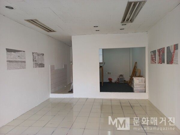 ▲ 보름간의 단장 끝에 말끔해진 작업실. 흰색이 콘셉트였다 / 사진: 정혜원 제공