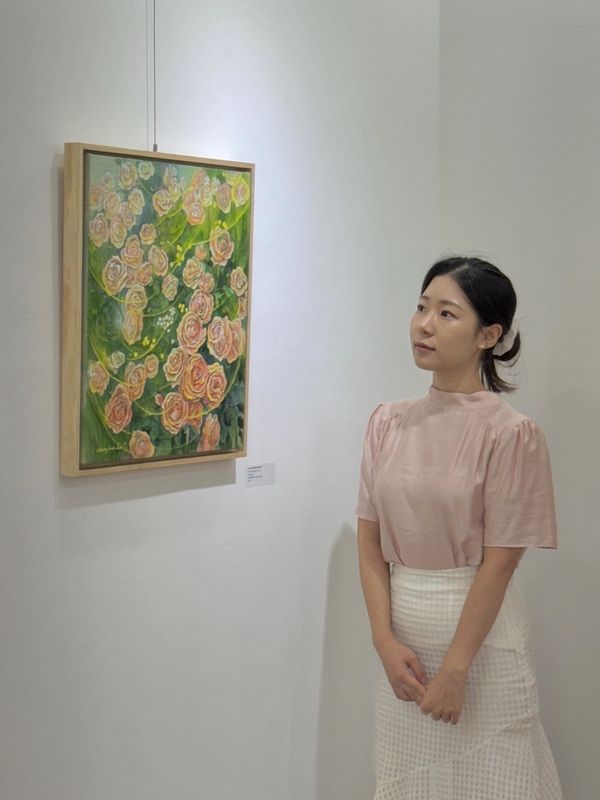 ▲ 문화매거진과 인터뷰를 진행한 이청화 작가 / 사진: 이청화 제공