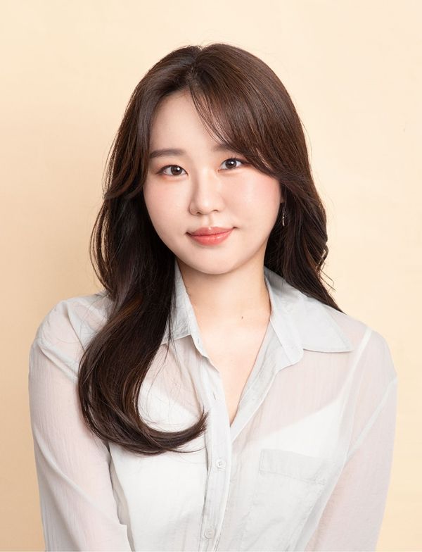 ▲ 문화매거진과 인터뷰를 진행한 전혜련 작가 / 사진: 전혜련 제공