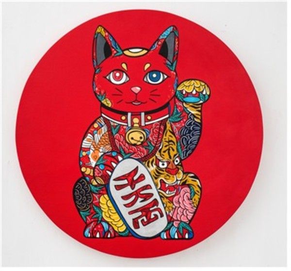 ▲ 김민수 작,'호랑이를 새긴 神(신)-마네키네' / 사진: 아름다운 동행전 제공&nbsp;