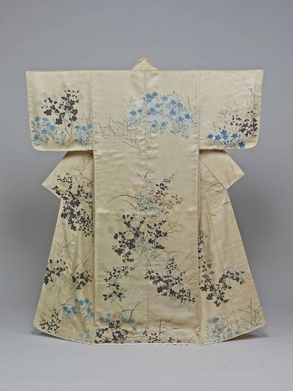 ▲ 오가타 고린, '가을풀무늬 고소데', 에도 시대 18세기 / 사진: 국립중앙박물관 제공