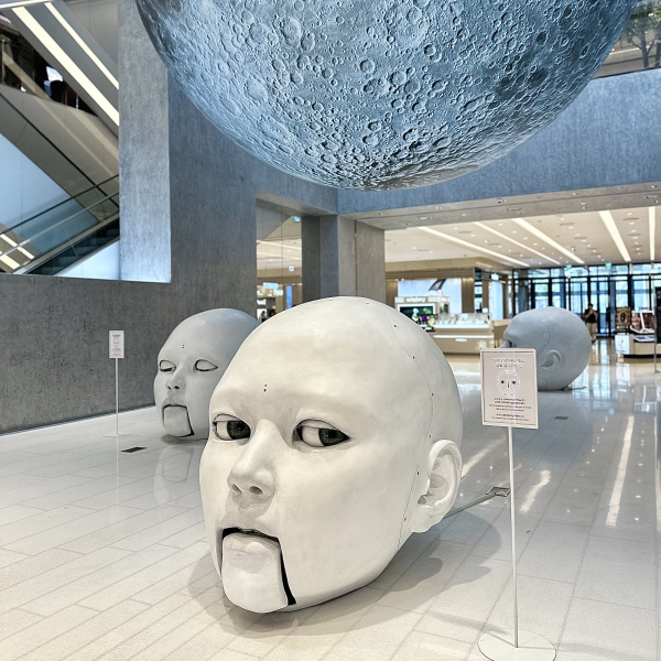 ▲ '히페리온의 속도전' 전시 작품, 더현대대구