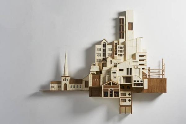 ▲ 손보영(경북대), 35.83,128.62, 나무, 150x28x124cm / 사진: 대구미술협회 제공&nbsp;