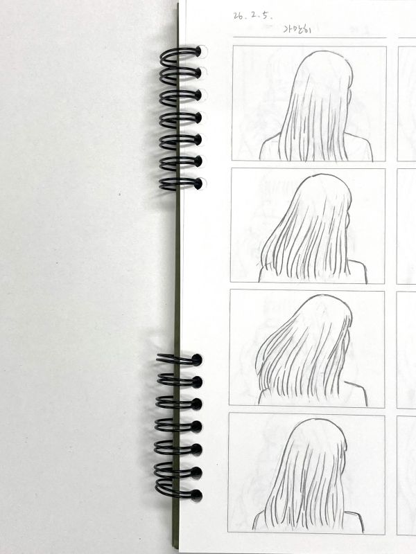 ▲ 만화 작업 노트 / 사진: MIA 제공