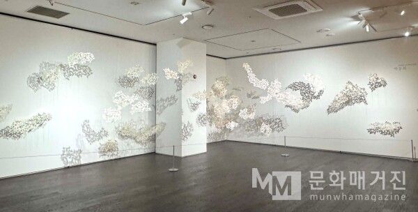 ▲ 전시 전경 중 소동호 作 / 사진: 정혜련 제공