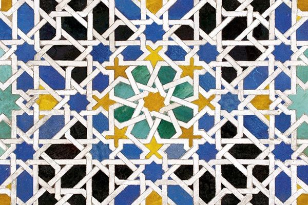 ▲ 스페인 그라나다 알함브라 궁전(Alhambra)의 대표적인 이슬람 기하학 모자이크 타일(아줄레주)