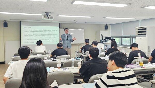 한화에어로스페이스(주) 신입직원 강연 사진(사진 제공 : 건국대학교)