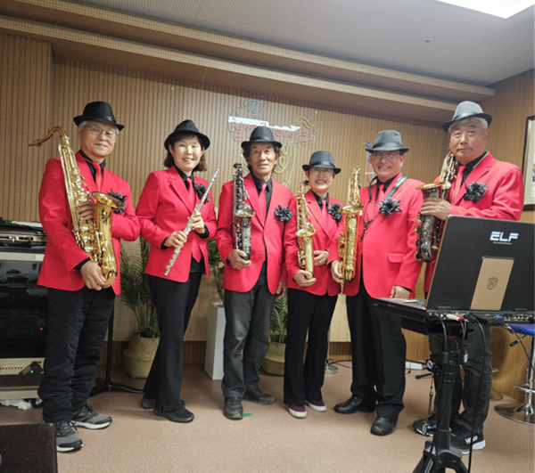 무주군 거주 농부로 구성된 '굿 파머스 밴드' 악단