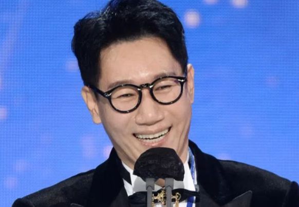 SBS 연예대상의 유력한 대상 후보로 손꼽혀왔지만, 번번히 고배를 마셔야 했던 지석진 / SBS