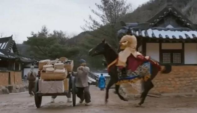 역사 왜곡 논란에 휩싸인 고려거란전쟁 / KBS