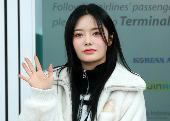 다시금 어트랙트 측으로 돌아온 키나 / 동아일보