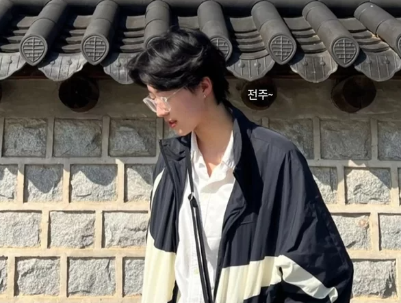 '매국 논란' 에도 별다른 해명을 내놓지 않았던 안산 선수 / SNS