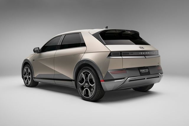 ▲아이오닉 5 디즈니 100 플래티넘 에디션(사진=현대차)