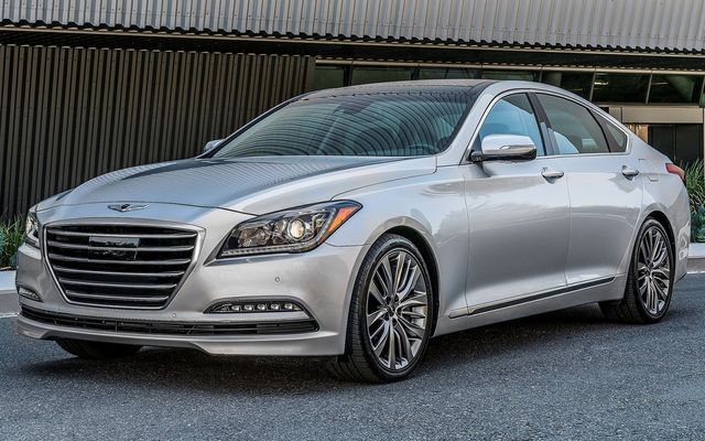 ▲1세대 G80(사진=제네시스)