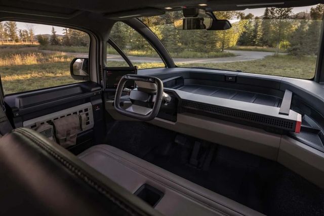 ▲카누 아메리칸 불독 실내(사진=카누)