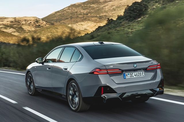 ▲BMW 5시리즈 세단(사진=BMW)