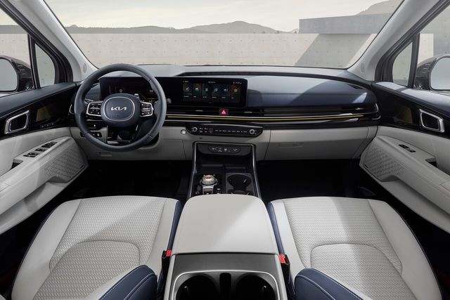 ▲기아 더 뉴 카니발 실내(사진=기아)